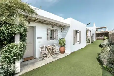 White Tinos Luxury Suites - 100