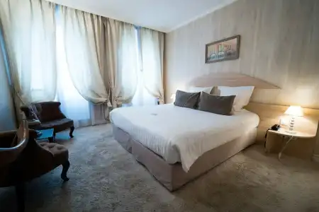 Globe et Cecil Hôtel - 21