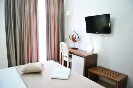 Golden City, Tirana - 42