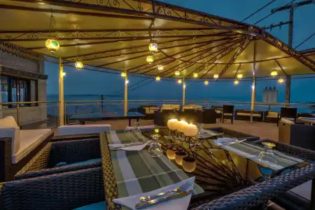 Diamond Suites - 13