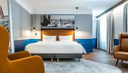 Radisson Blu - 82
