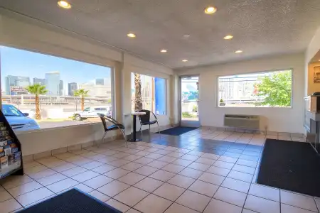 Motel 6 Las Vegas, NV – I-15 Stadium - 13