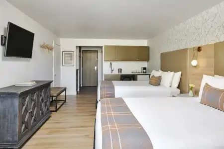 The Inn at Aspen - 32