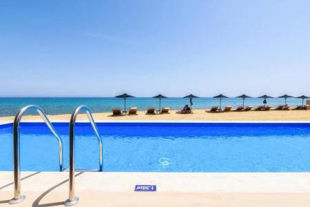 Cavo Orient Beach & Suites - 22