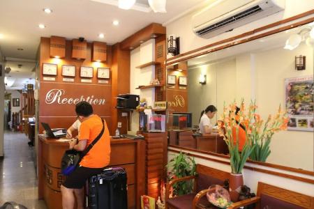 Hanoi Cheering - 11