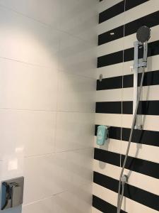 Ibis Styles Dubai Airport - 19