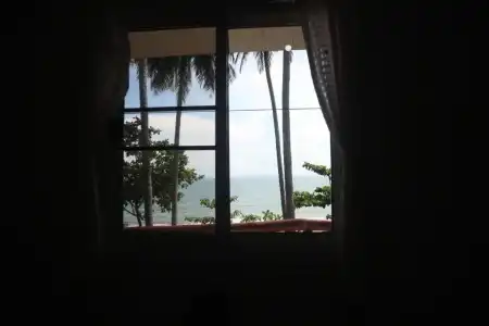 Sun Smile Beach Koh Jum - 34