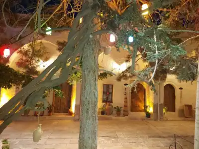 Armesos Cave - 13
