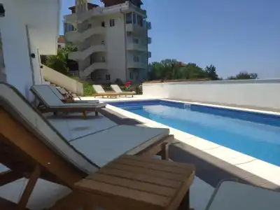 Belvedere Apartments - 13