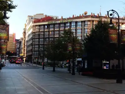 B&B Gijón Centro Begoña - 20