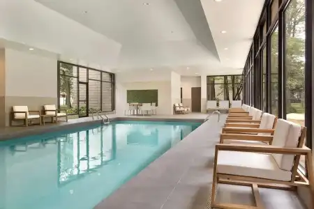 DoubleTree by Hilton Toronto Airport - 16