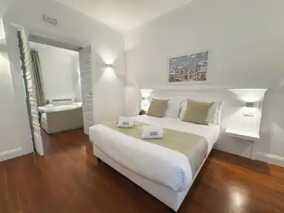 Palazzo Sant'Elena - 20