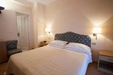Home Sweet Home - 40