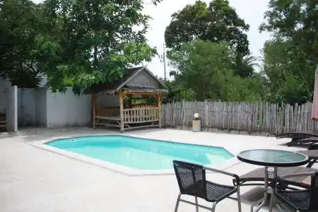 Bamboo Resort - 11