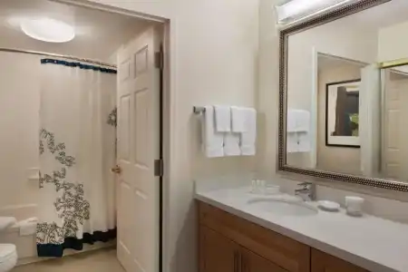 Cambridge Suites Mississauga - 27