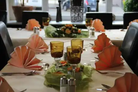 Hotel-Restaurant Holsteiner Hof - 9