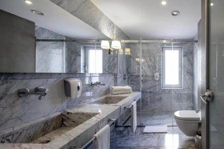 The Gate 30 Suites - 32