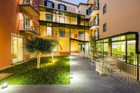 Castanheiro Boutique - 47