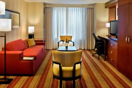 Courtyard by Marriott Washington, DC/Foggy Bottom - 59