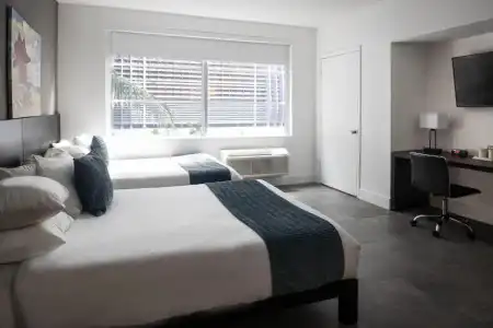 MB, Trademark Collection by Wyndham - 32