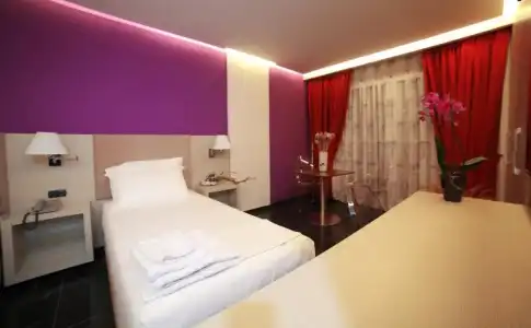 Palace Vlore - 31