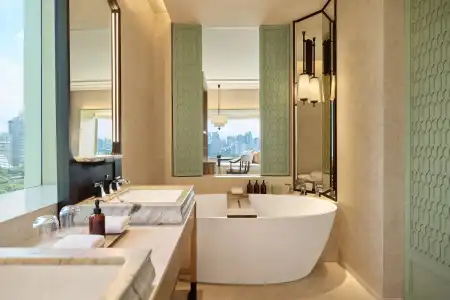 Dusit Thani Bangkok - 30