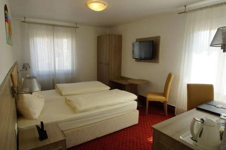 Airport Filder Post - 1