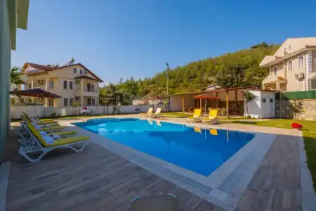 Infinity Lily Apartments - 12