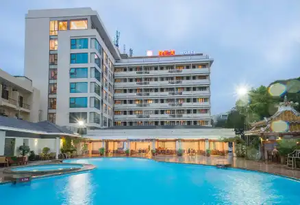 Rex Vung Tau - 50