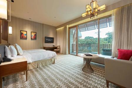 Resorts World Sentosa - Equarius - 6