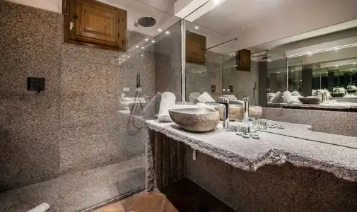 Monte Turri - Adults Only - 8