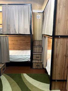 Family Guest House & Hostel - 28