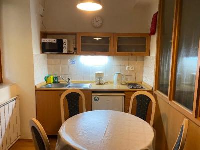Gold Apartments - 27