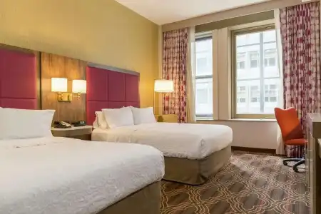 Hampton Inn Majestic Chicago Theatre District - 63