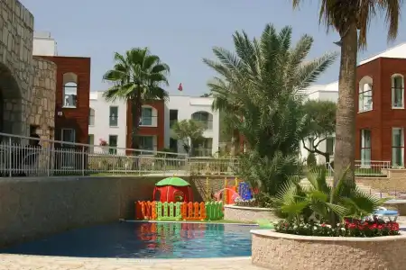 COSTA LUVİ - 13
