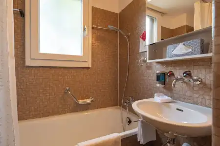 Bellevue - Traditional Swiss Hideaway - 47