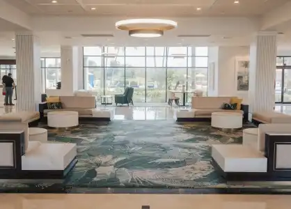 Hilton Palm Beach PBI - 17