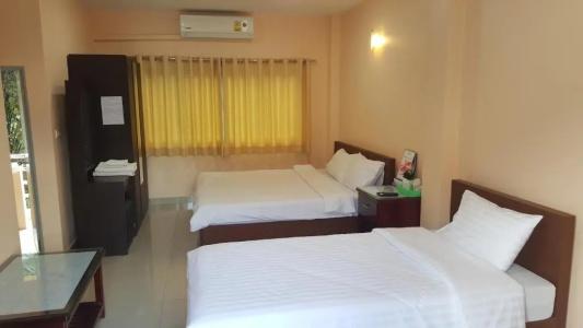 Jirasin Ranong Apartment - 22