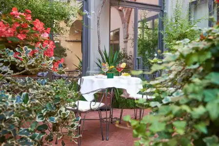 Rivoli Boutique - 33
