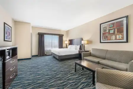 Best Western Plus Eastgate Inn & Suites - 68