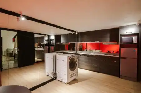 La Rose Suites - 126