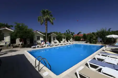 Leda Beach - 9