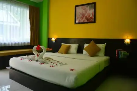Khaolak C-nior Bungalows - 36