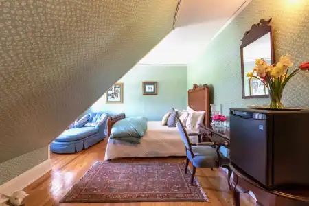 Wilburton Inn - 55