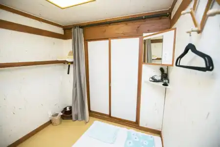 Bukchonmaru Hanok Guesthouse - 27