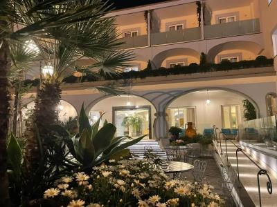 Hermitage Resort & Thermal Spa - 43