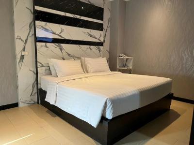 Sky Dome Resotel - 107