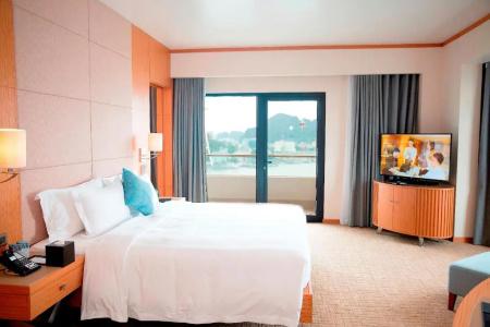 Wyndham Legend Halong - 56