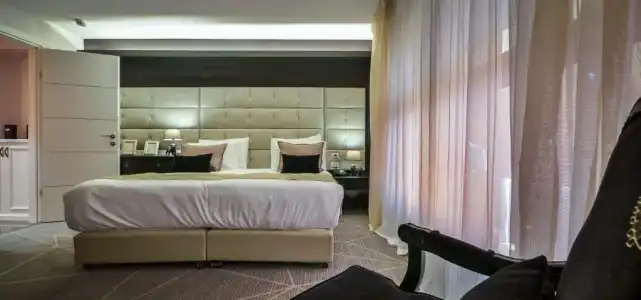 21st Floor - 134