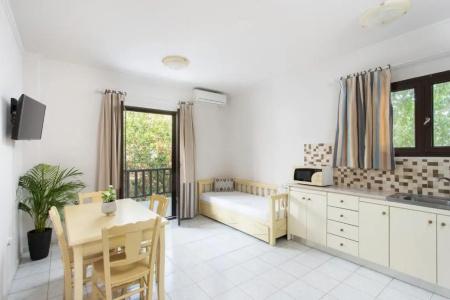Monemvasia Green Apartments - 104